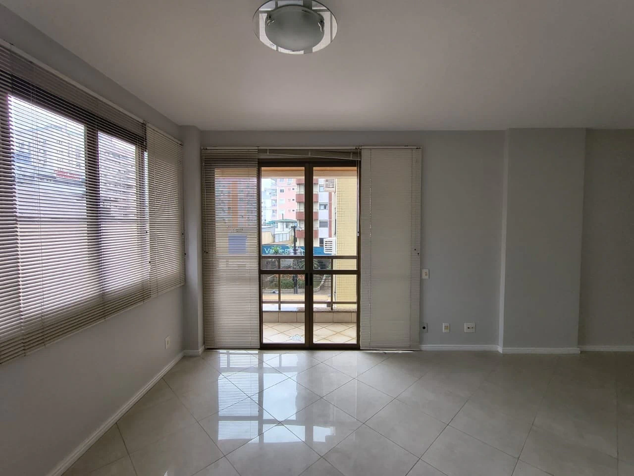 Piscina privada y 3 dormitorios: departamento de 109 m² — photo 15