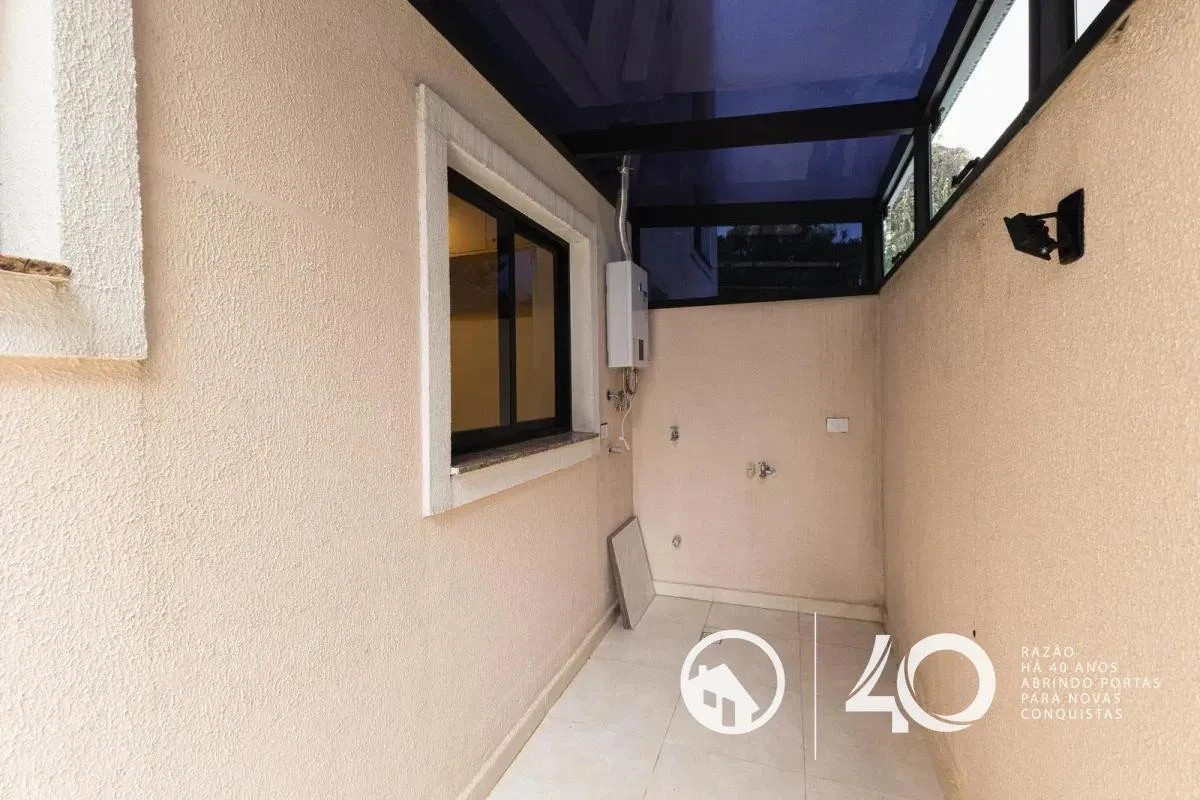 58 m² apartment with open-plan kitchen and 1 bedroom — photo 23