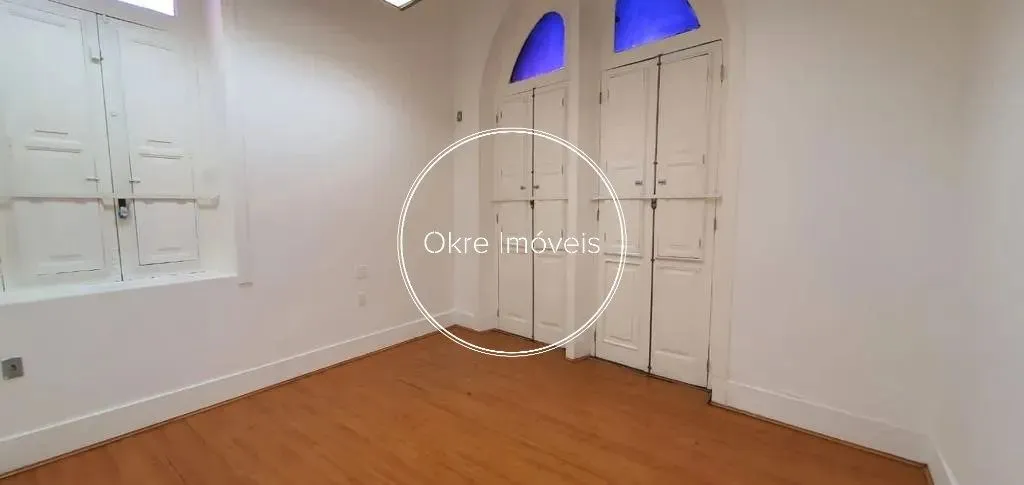 House with 1 bedroom and 5 bathrooms, 600 m² — photo 18