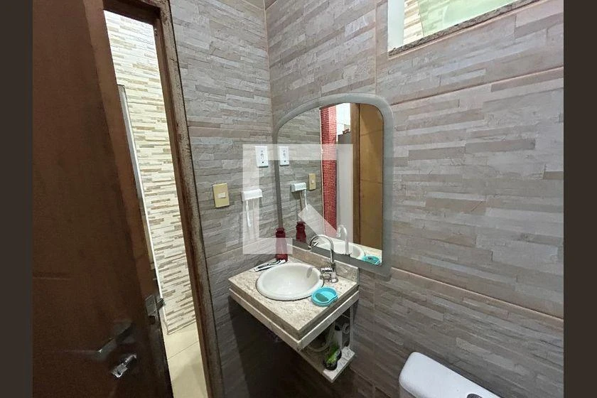 Casa para alugar com varanda e 2 suítes, 120 m² — photo 39