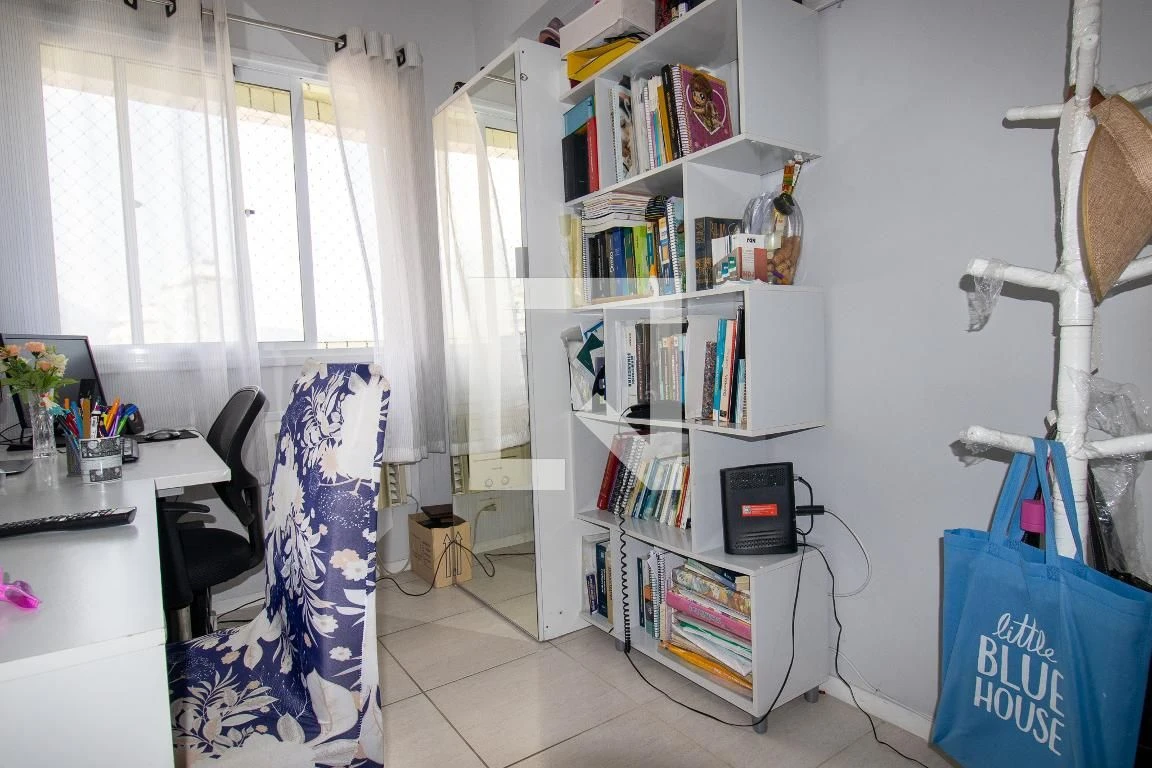 Furnished apartment with 3 bedrooms and 3 bathrooms — photo 35