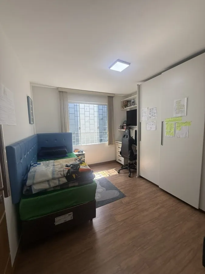Furnished house, 300 m², with a bathtub — photo 23