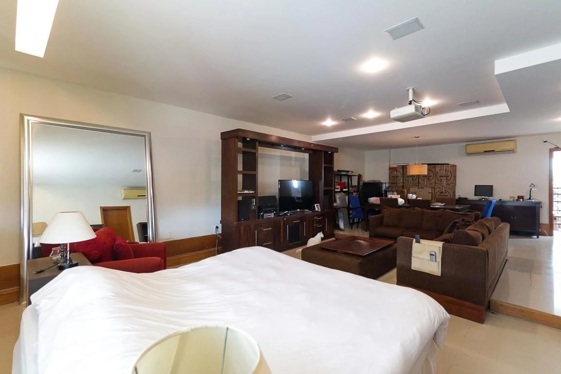 Apartamento mobiliado com 5 quartos e cozinha a gás — photo 46