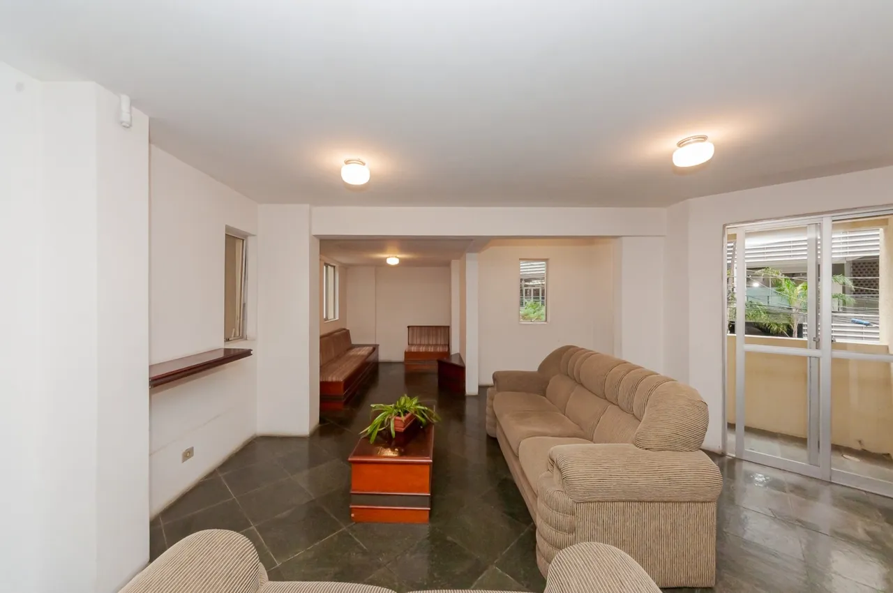 1-bedroom apartment with a balcony and 37 m² — photo 20