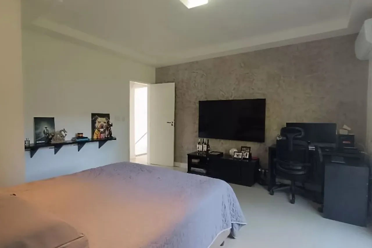 Casa mobiliada com 4 quartos e 5 banheiros, 220 m² — photo 3