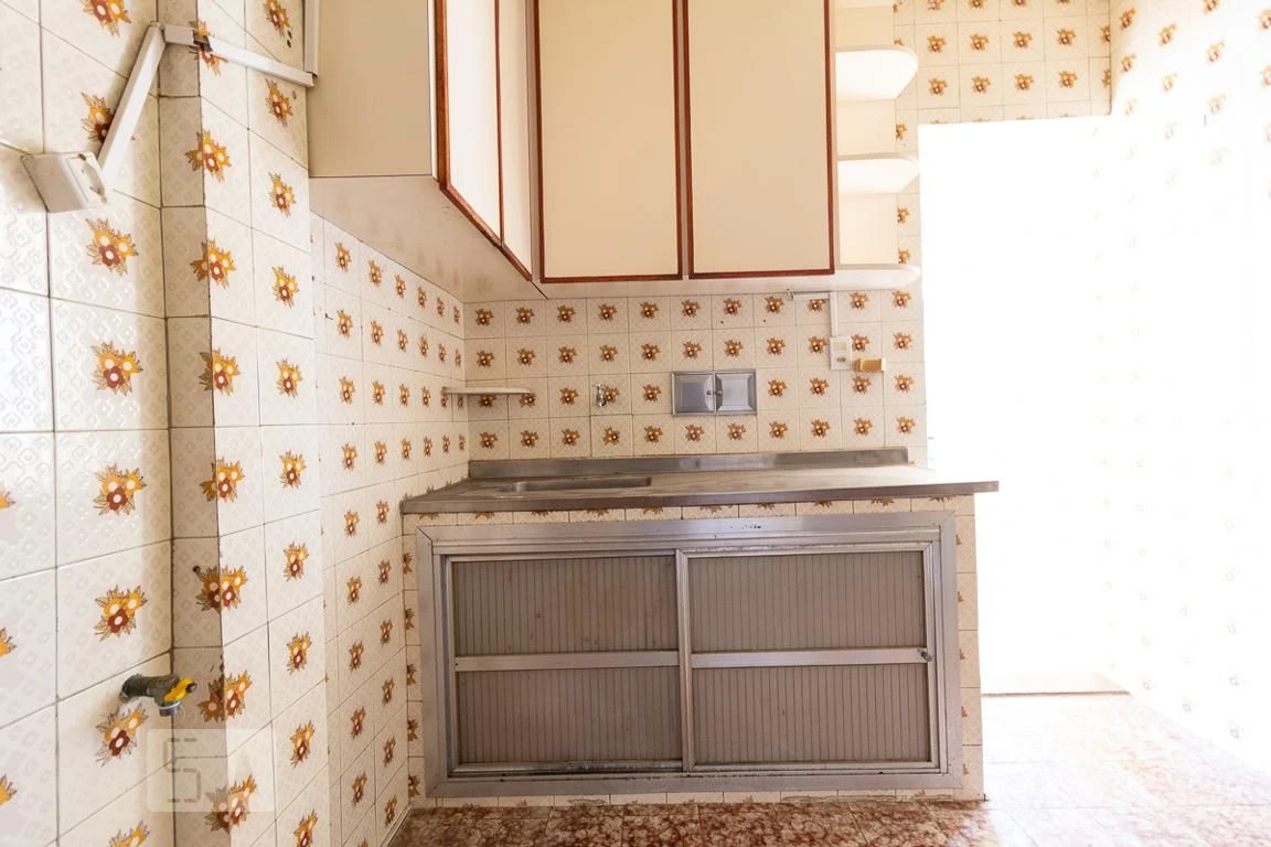 1-bedroom unfurnished apartment with a balcony and no parking — photo 3