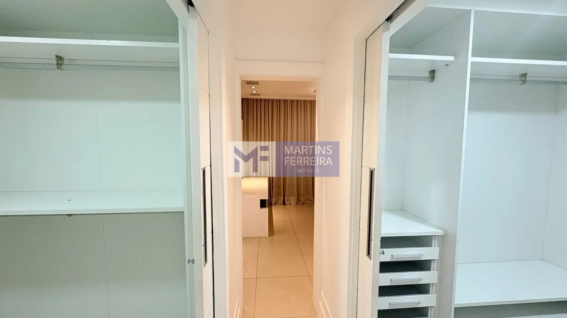 Penthouse with 4 bedrooms, 5 bathrooms and 3 parking — photo 15