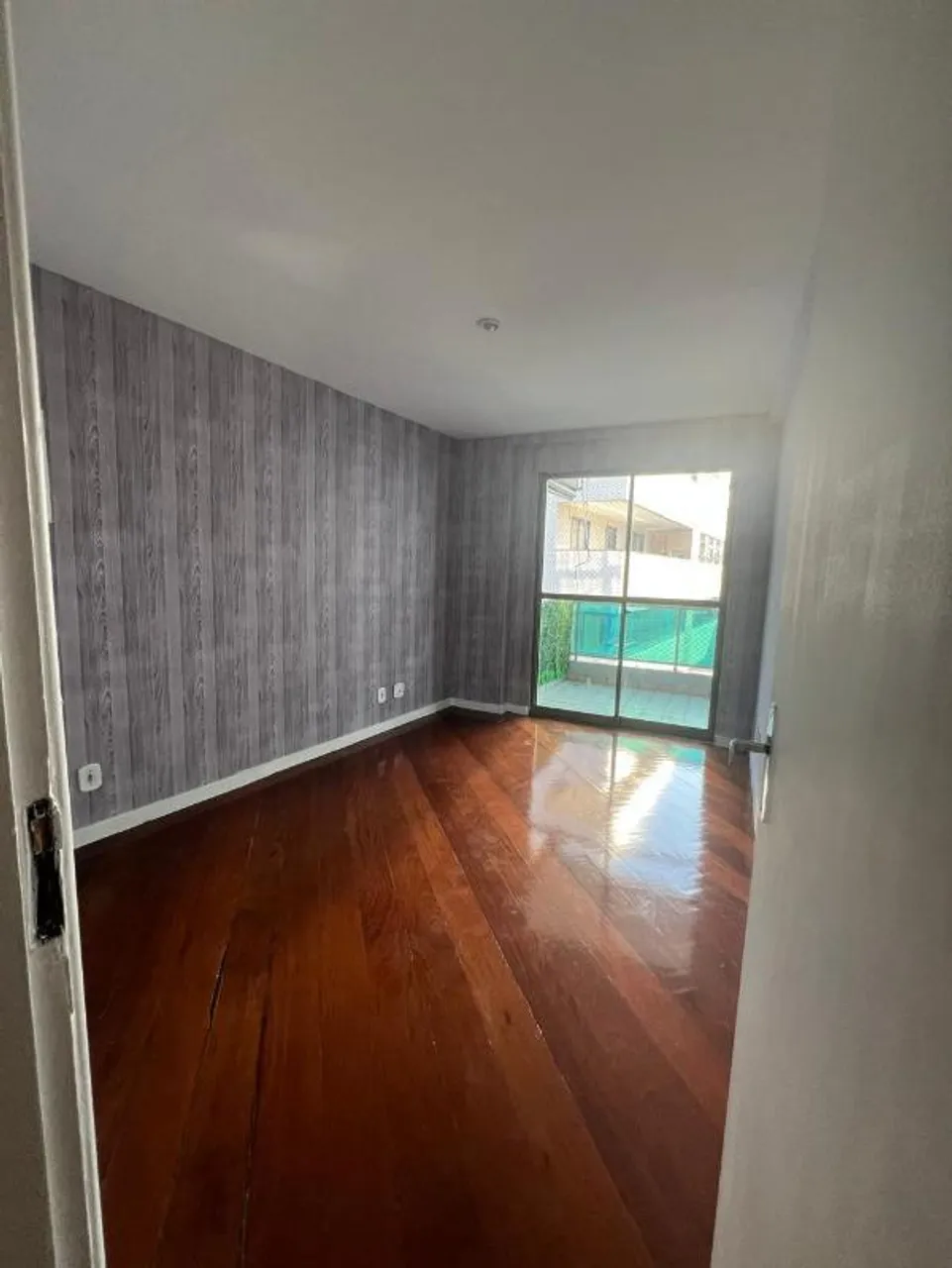 Apartamento com 3 dormitórios e sacada com 2 vagas — photo 4