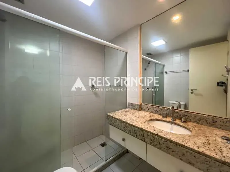 2-bedroom apartment with 1 en-suite and balcony — photo 6