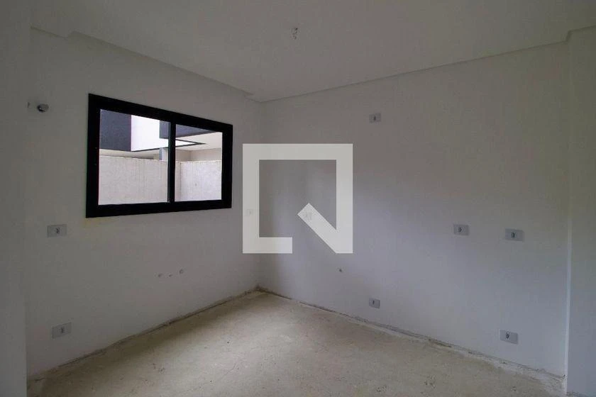 4-bedroom house, 1 with its own bathroom, 140 m², Curitiba — photo 9
