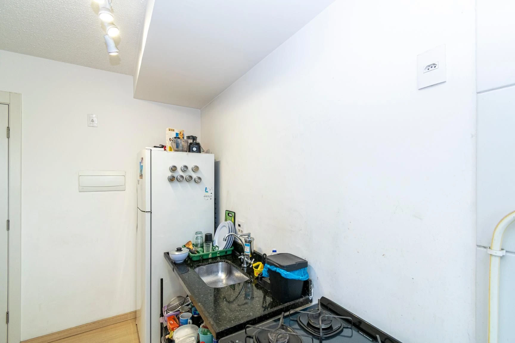 Furnished 2-bedroom apartment, 41 m² — photo 8