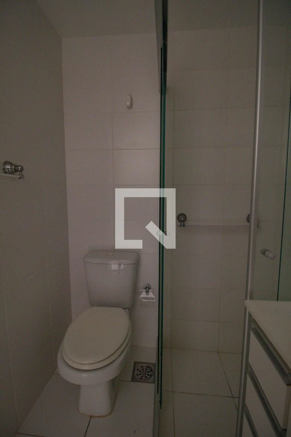 Furnished apartment, 75 m², with a walk-in closet — photo 57