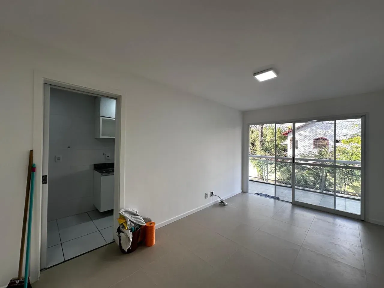 3-bedroom apartment, 1 with its own bathroom, 98 m² — photo 8