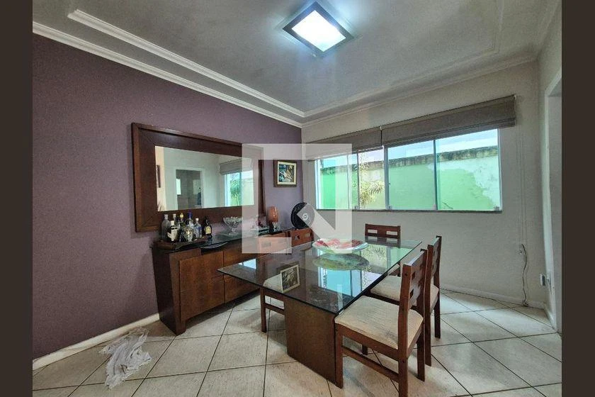 245 m² house with 3 en-suite bedrooms and 2 parking — photo 6