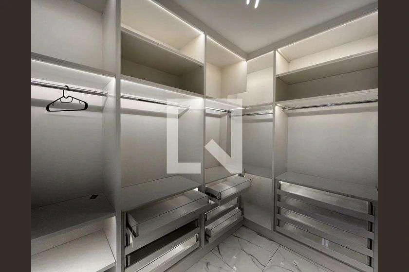 Cobertura mobiliada com varanda, 2 quartos e 240 m² — photo 15