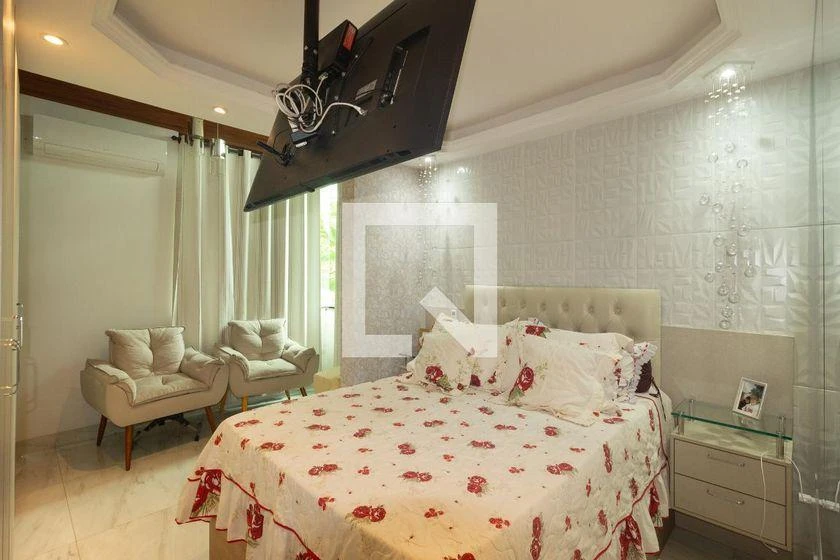 Casa para aluguel com 3 quartos e 170 m² — photo 2