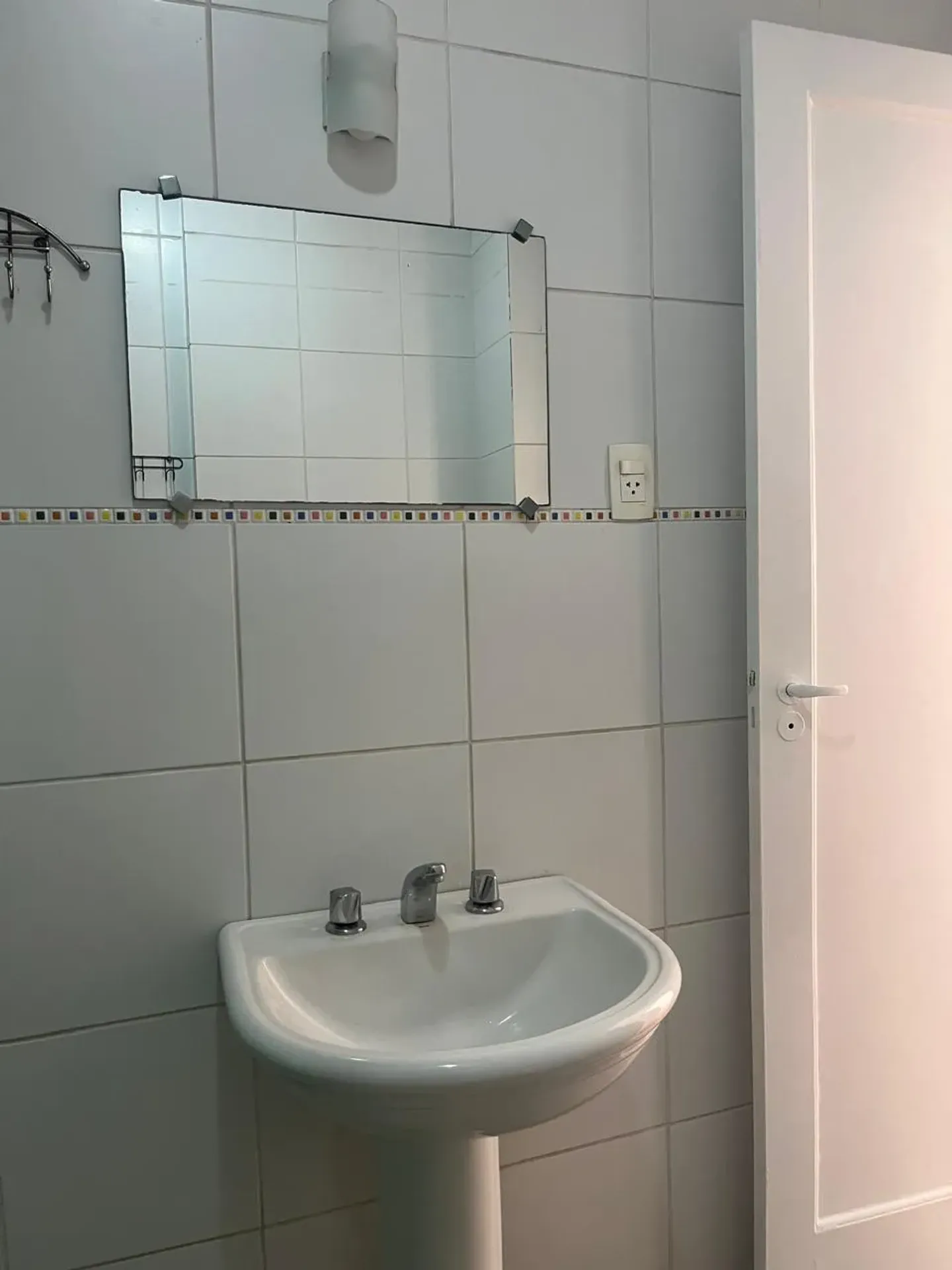 Apartment with 3 bedrooms and 2 bathrooms — photo 36