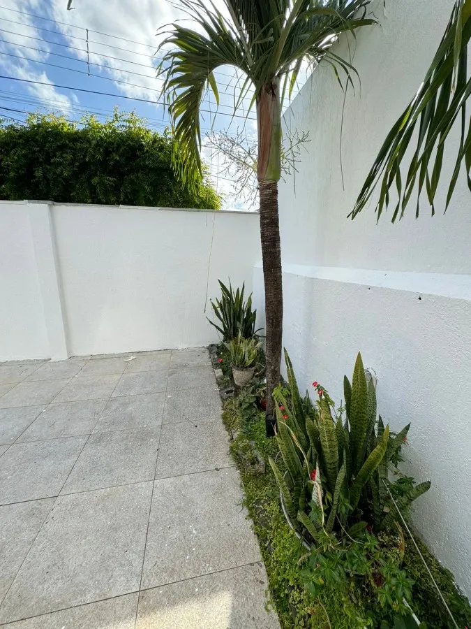 Casa com 3 dormitórios e churrasqueira na varanda — photo 5