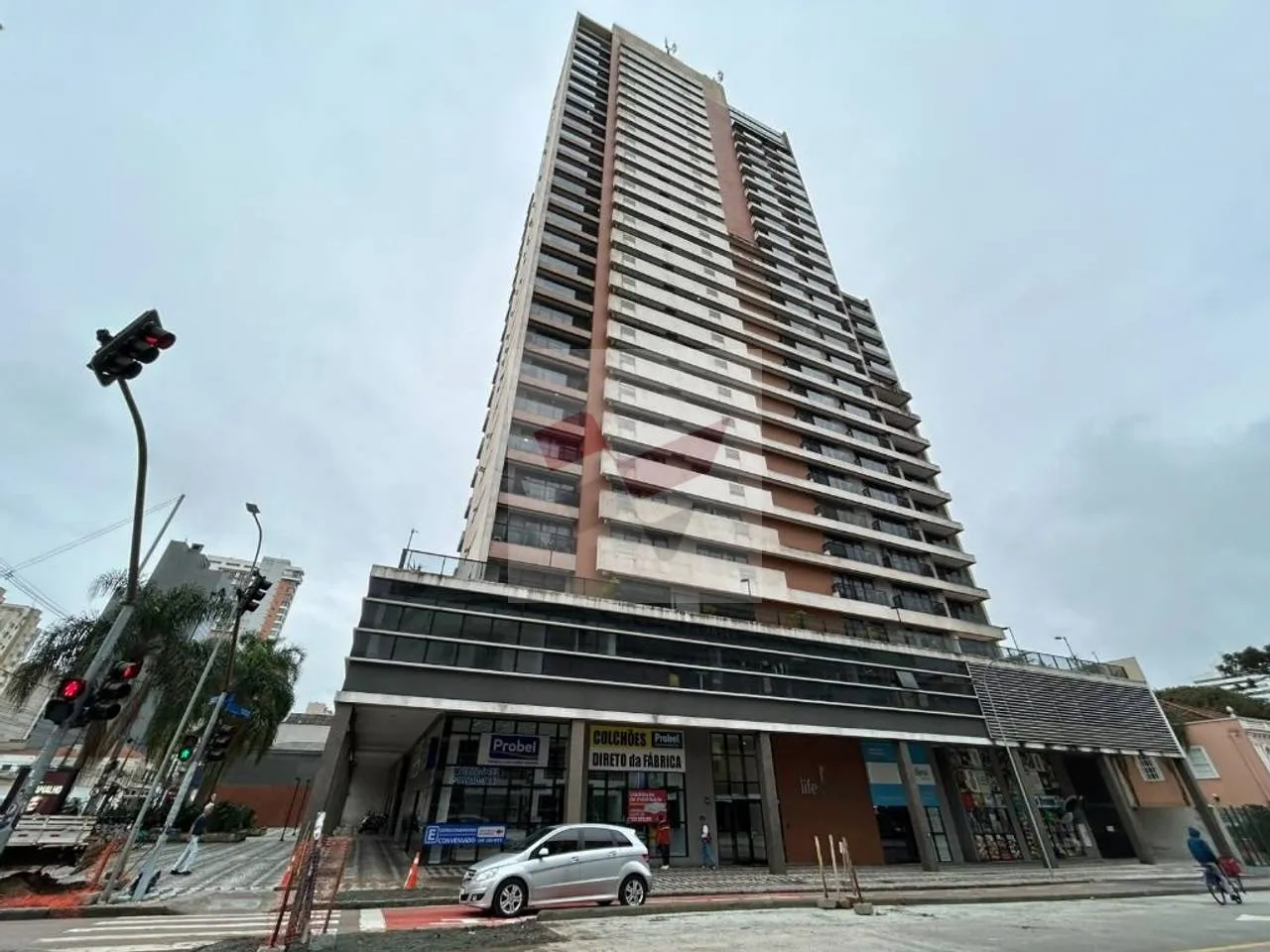 Apartamento mobiliado em condomínio com piscina coberta — photo 18