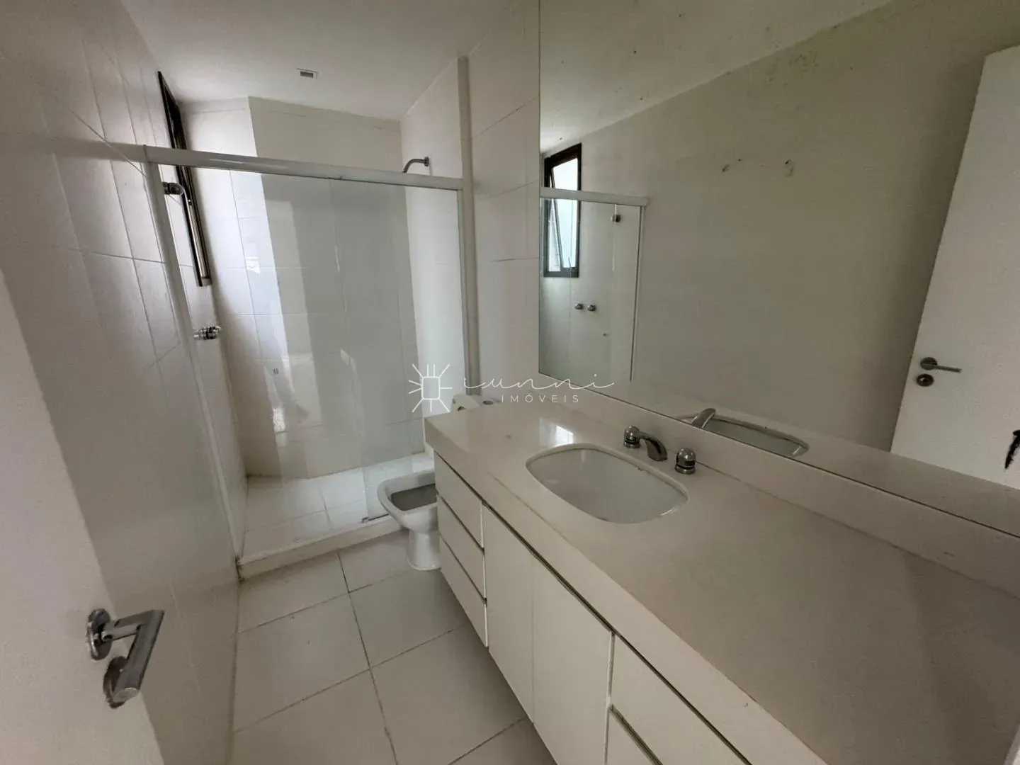 Apartamento com 4 quartos e 5 banheiros com terraço — photo 32