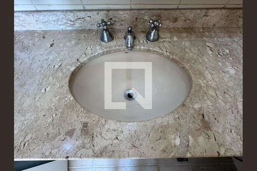 Мебльована квартира з 2 спальнями та балконом 75 м² — photo 23