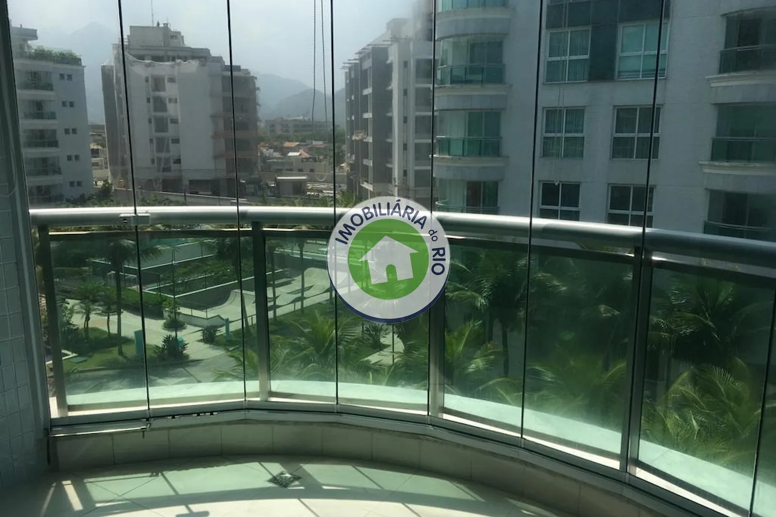 Apartamento mobiliado com 3 dormitórios e 5 banheiros — photo 27