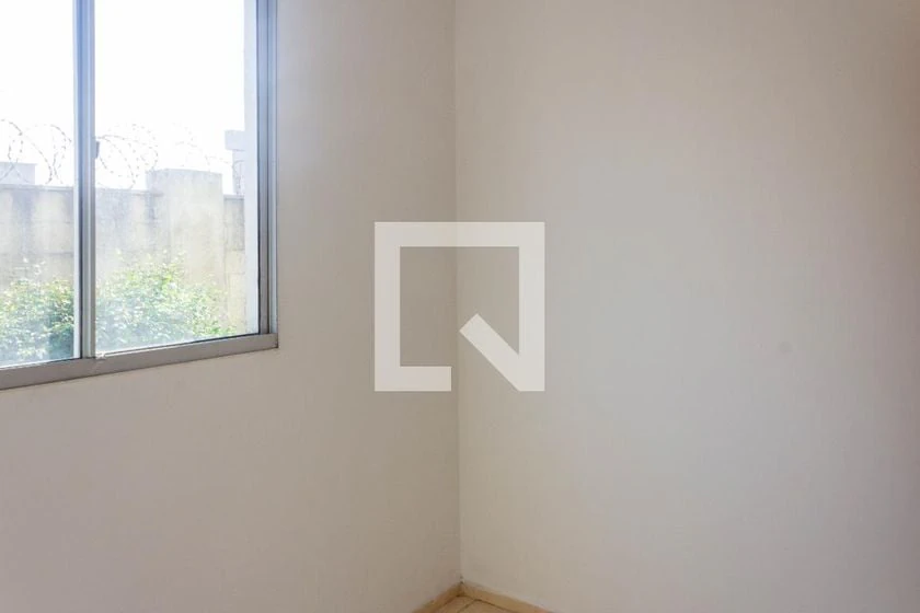 2-bedroom apartment in a building with a gym — photo 18