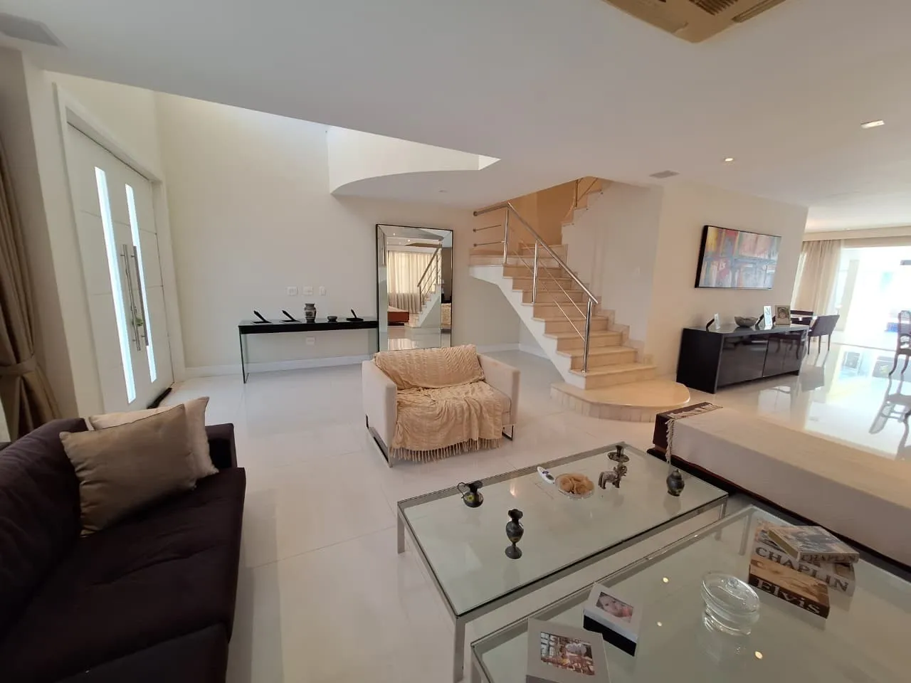 Furnished house with 4 bedrooms and 5 bathrooms — photo 12