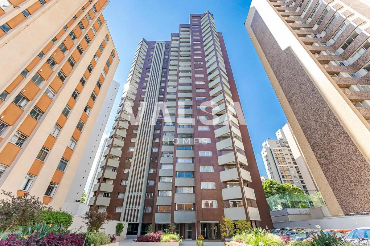 Ванна та 4 спальні: квартира 441 м² — photo 32