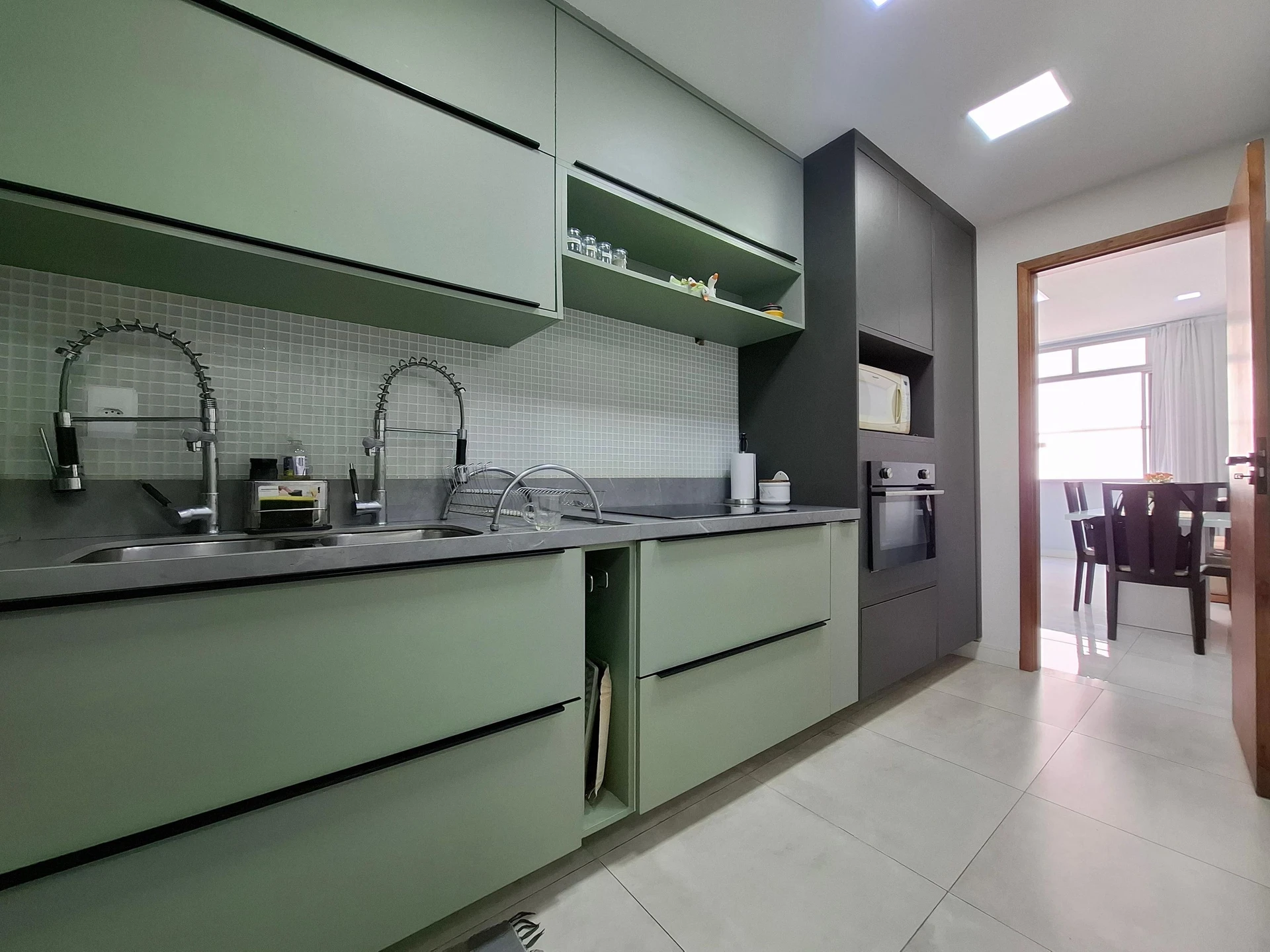 2-bedroom apartment with a home office — photo 6
