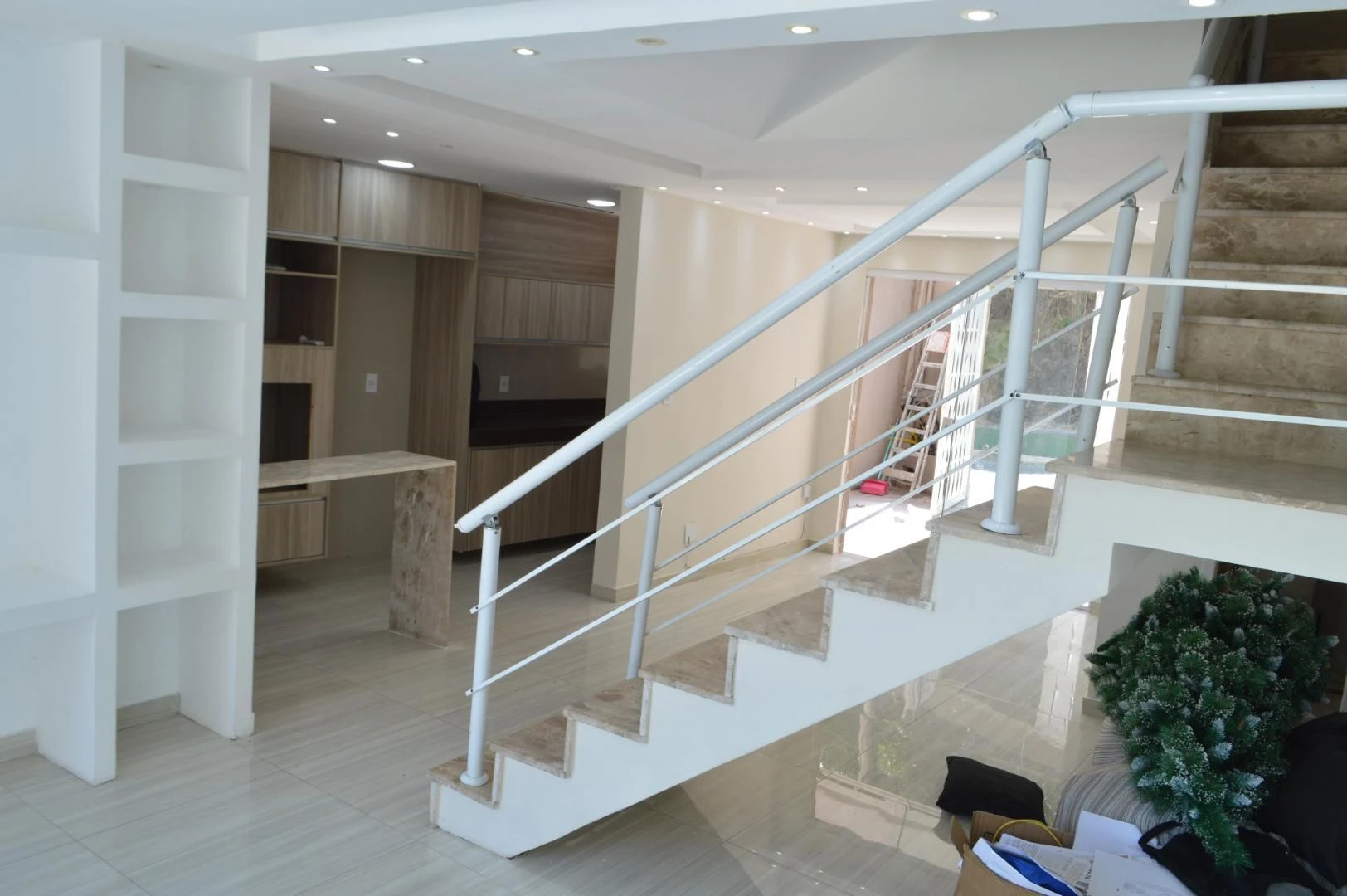 Ванна та 3 спальні: будинок 390 м² — photo 10