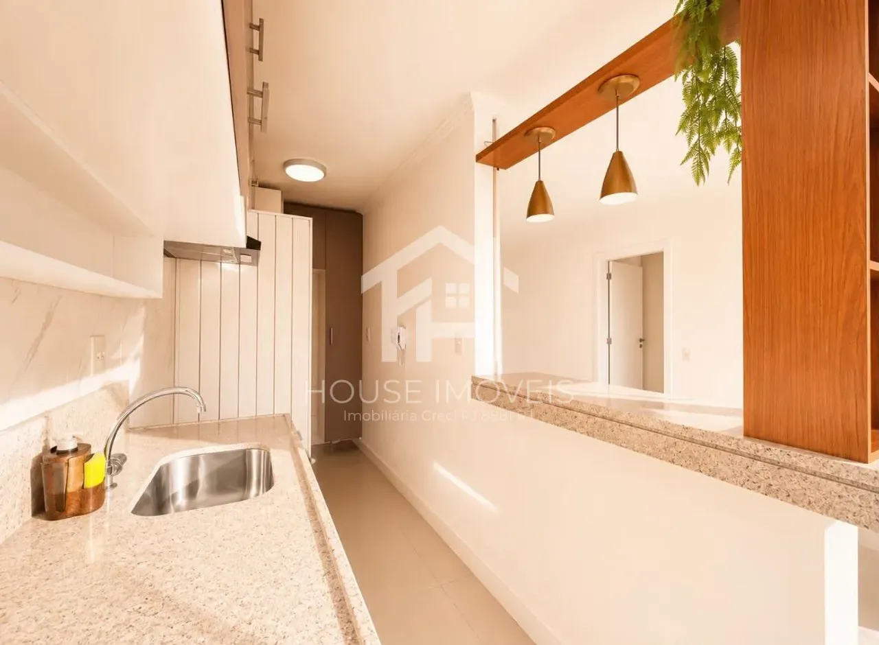 Apartamento com ar-condicionado e varanda envidraçada — photo 13
