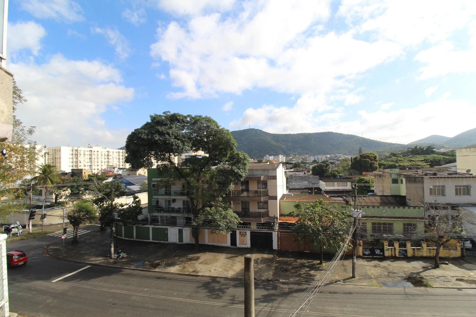Apartamento sin muebles con 3 dormitorios y jardín privado — photo 18