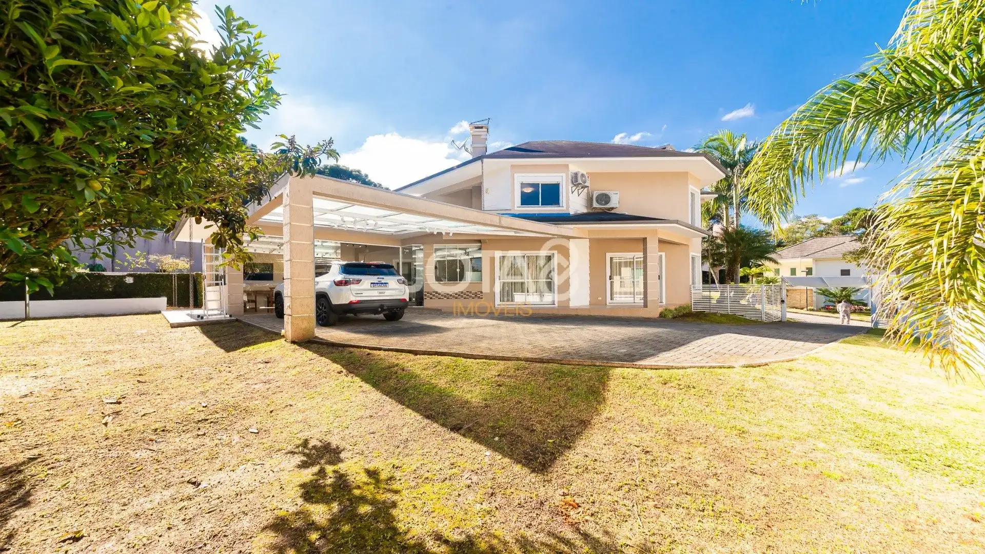 House with 3 bedrooms, 345 m² and 6 parking spaces — photo 53