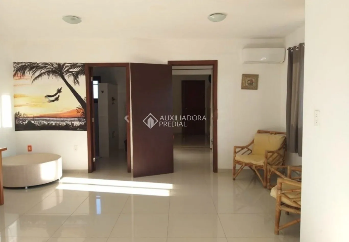 Casa amueblada de 415 m² con 6 dormitorios y 3 plazas — photo 34