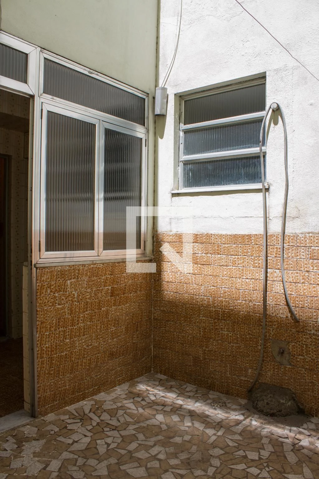 3-bedroom apartment with balcony and private outdoor space — photo 30