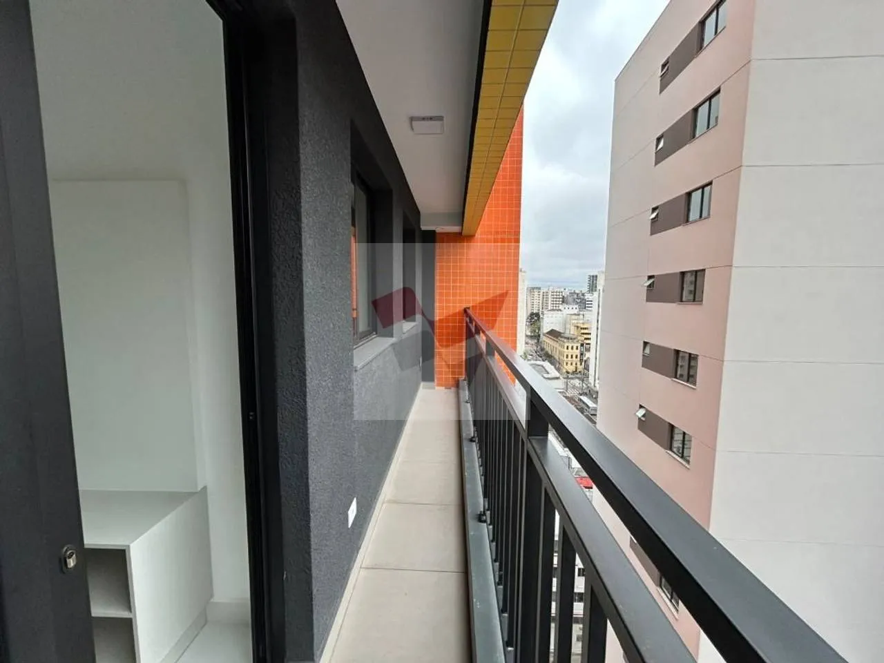 Apartment on the 14th floor with a washing machine — photo 14