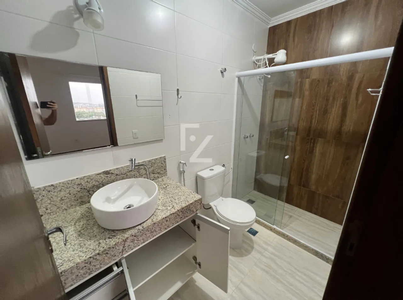 Дом с 3 спальнями и 4 ванными, 220 м² — photo 12
