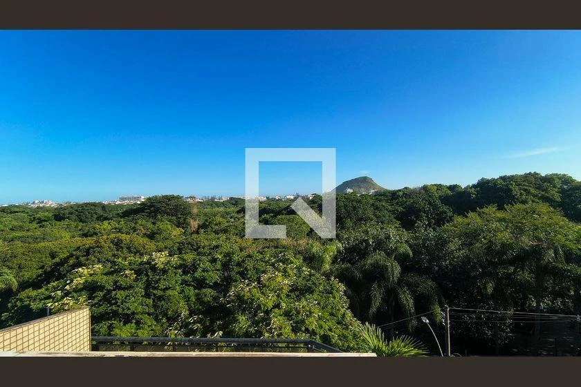 Top-floor duplex with 326 m², 5 bedrooms and 3 parking — photo 42