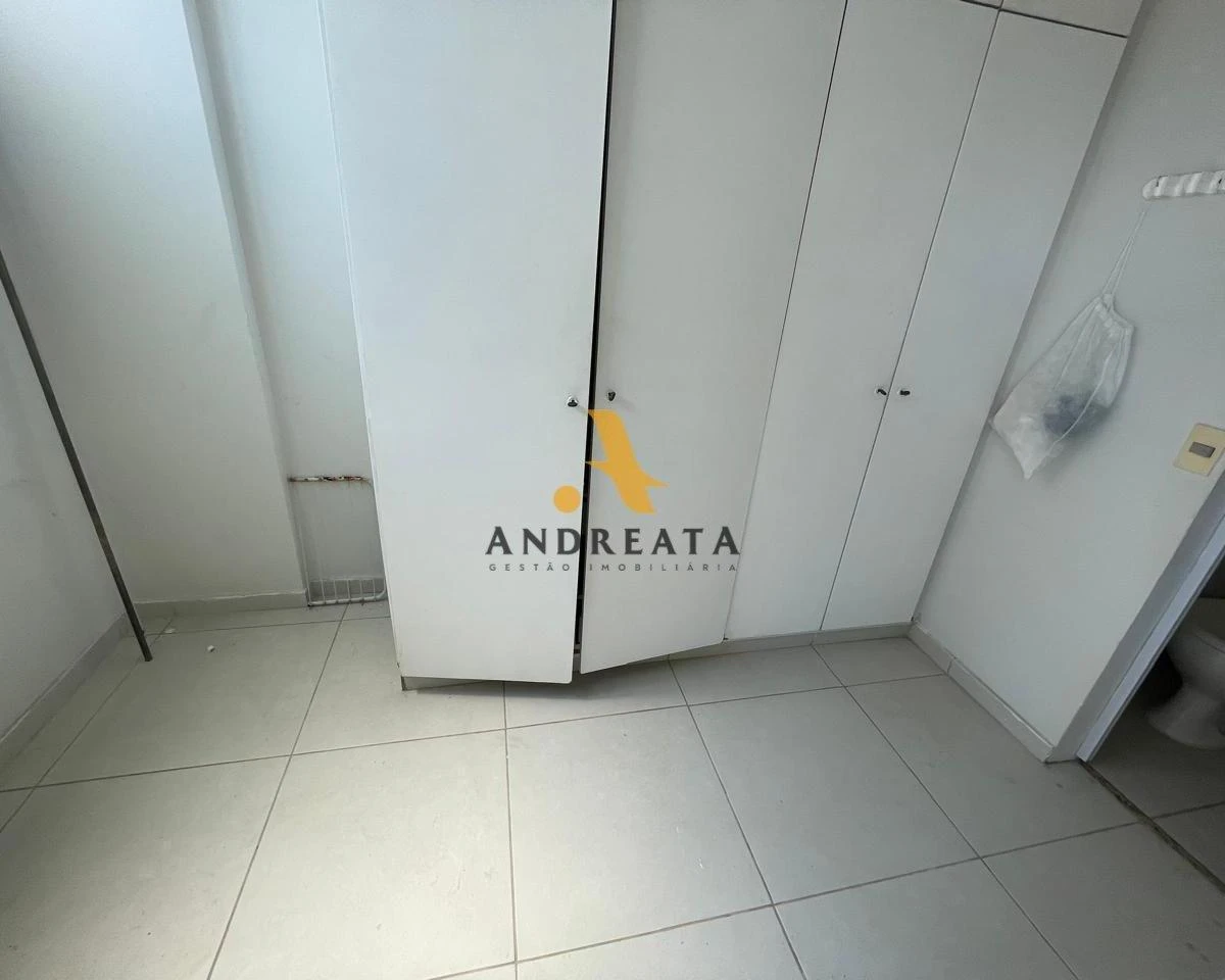 3-bedroom apartment in a building with a sauna — photo 15