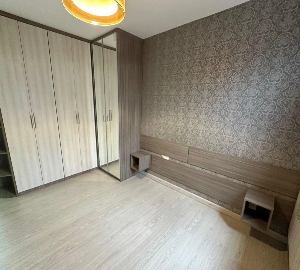 2-bedroom apartment with a home office in Curitiba — photo 31