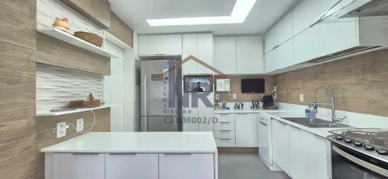 Apartamento mobiliado de 2 quartos com varanda envidraçada — photo 17