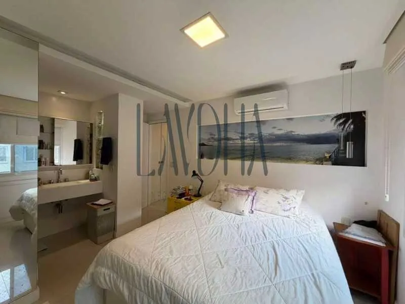 Furnished 3-bedroom apartment with 4 bathrooms — photo 13