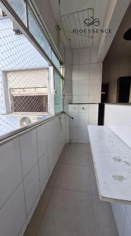 2-bedroom apartment with a bathtub in Rio de Janeiro — photo 10