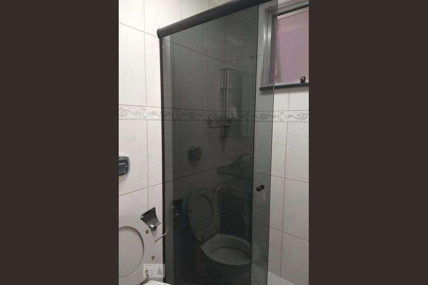 Невелика квартира з 2 спальнями 55 м² і окремою кухнею — photo 18