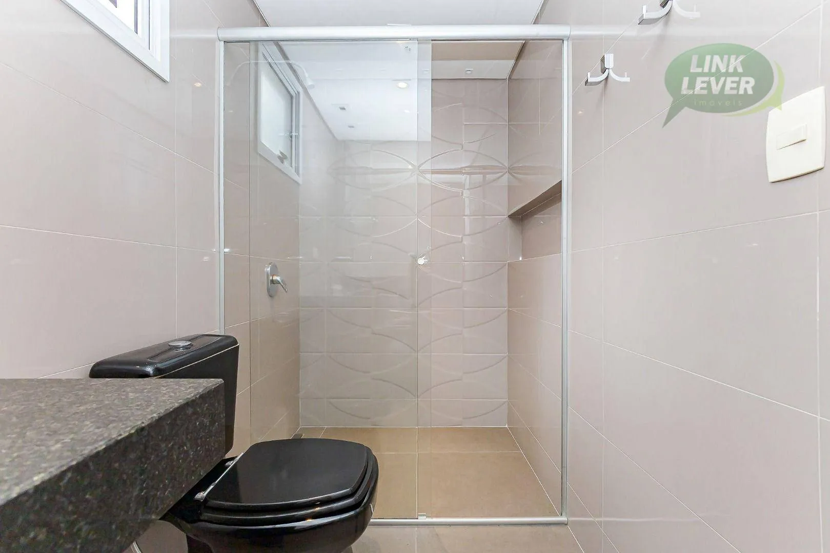 Apartment with 3 bedrooms, balcony and 135 m² — photo 30