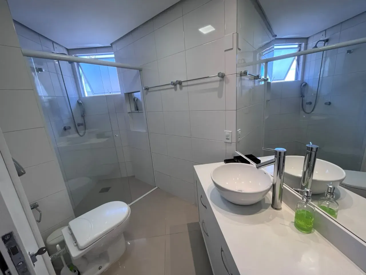 Apartamento no 4º andar com máquina de lavar — photo 4