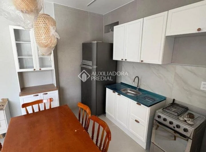Apartamento amueblado de 3 dormitorios y 110 m² — photo 3