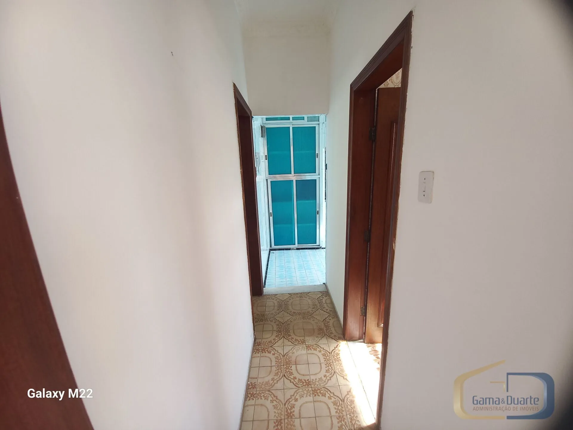 Квартира 70 м² з 2 спальнями та 1 ванною — photo 22