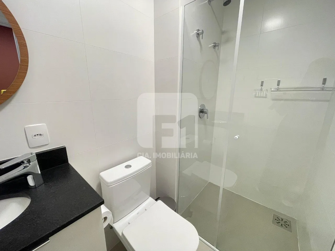 Furnished 45 m² studio with 1 bedroom and open kitchen — photo 10